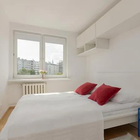 Sunny Centre By Renters Apartment Warsaw